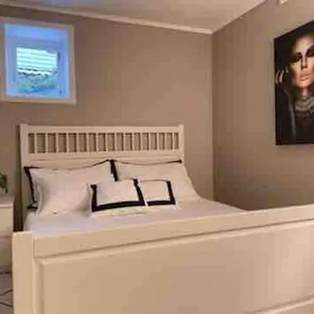 Apartment Sentrumsnaer Med 3 Soverom. Bergen